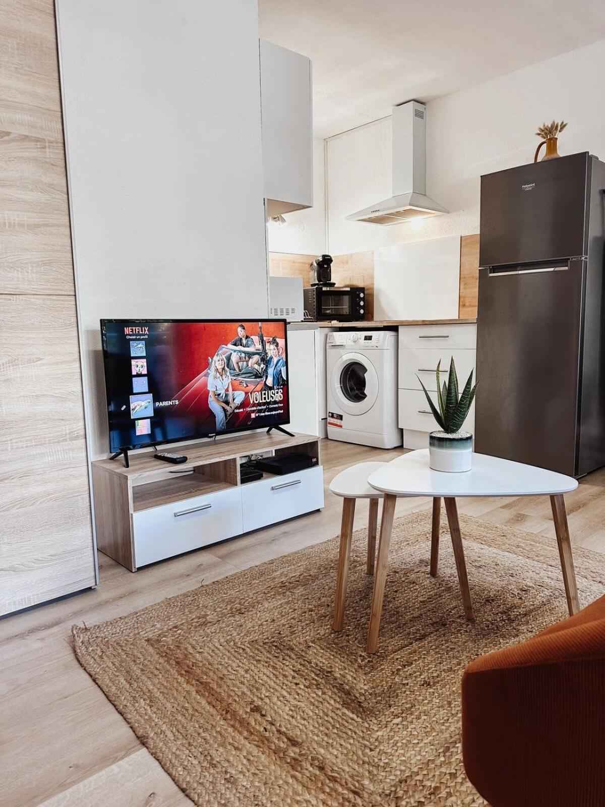 Studio Cosy - Balcon - Wifi - Free Parking Narbonne Exteriör bild